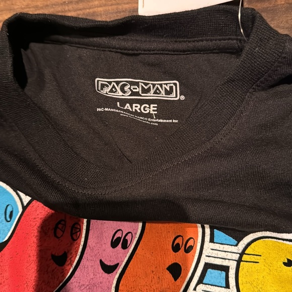Black Pac-man tee shirt - Picture 3 of 3